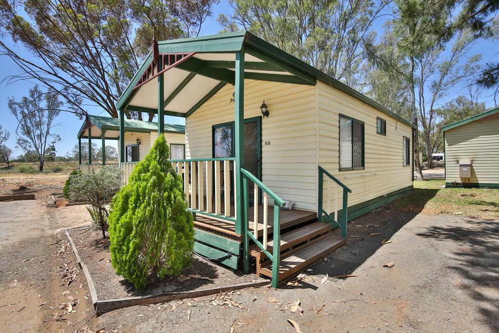Nrma Mildura Riverside Holiday Park ภายนอก รูปภาพ