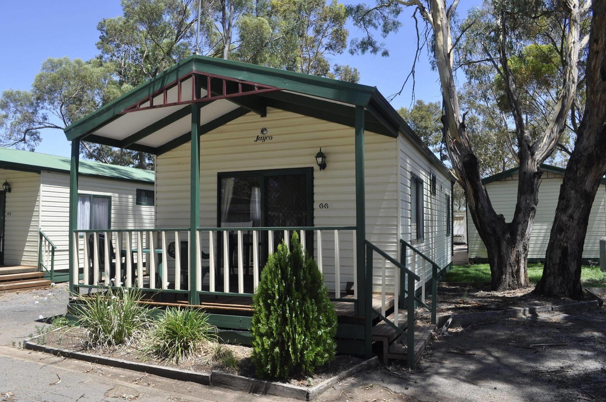 Nrma Mildura Riverside Holiday Park ภายนอก รูปภาพ